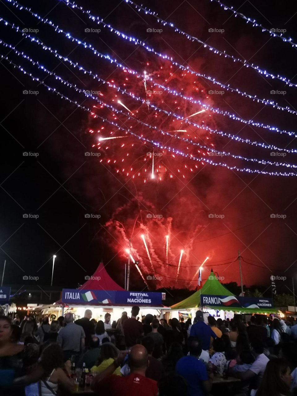 Feria de las Naciones. All years we celebrate in my region de International Fest where you can try all kinds of food in the world and and enjoy performances from all cultures.