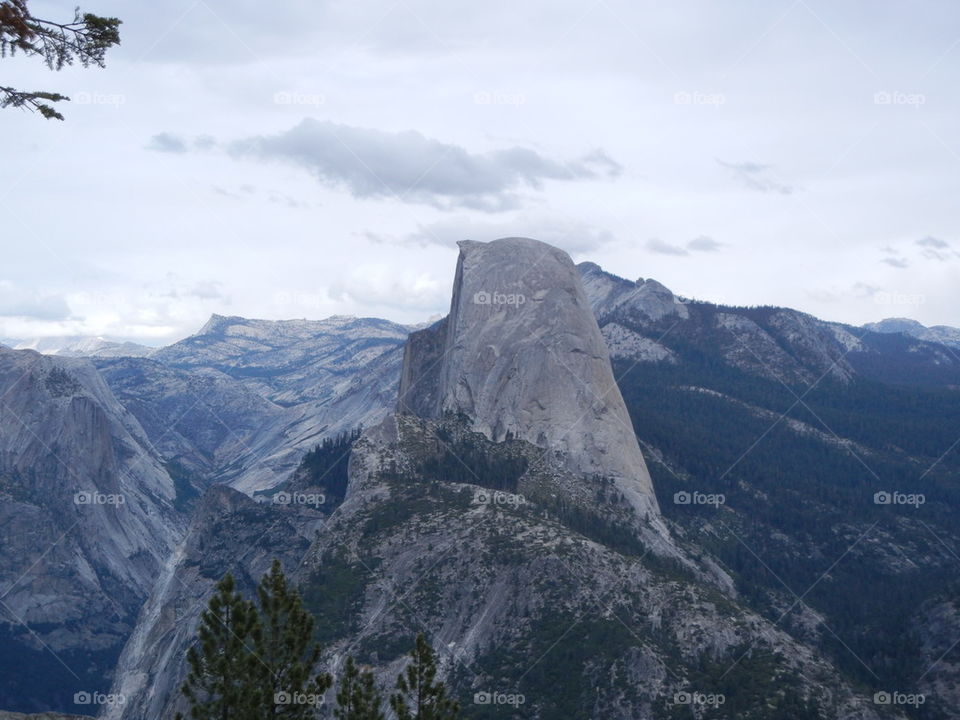 Yosemite peak