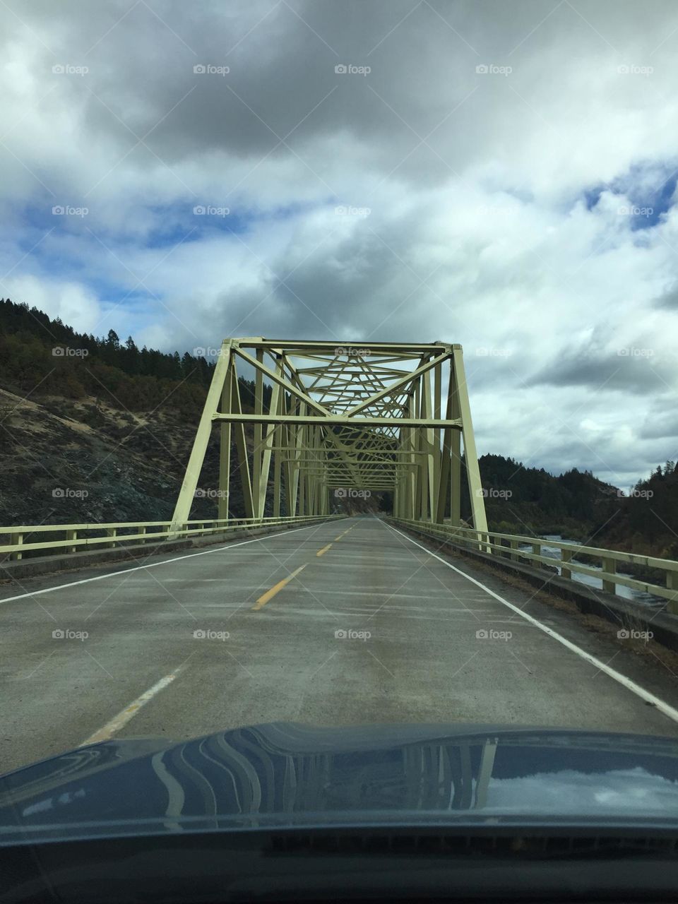 Unique brindle over the very famous Rogue River 