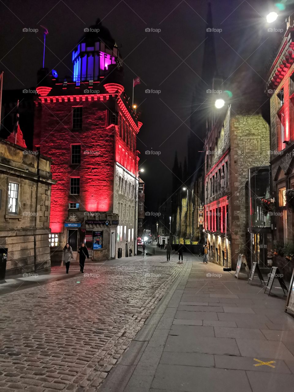 Edinburgh street by night