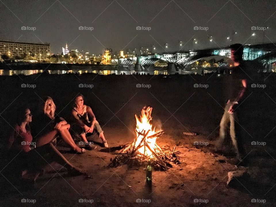 Bonfire at the beach with lovely people 