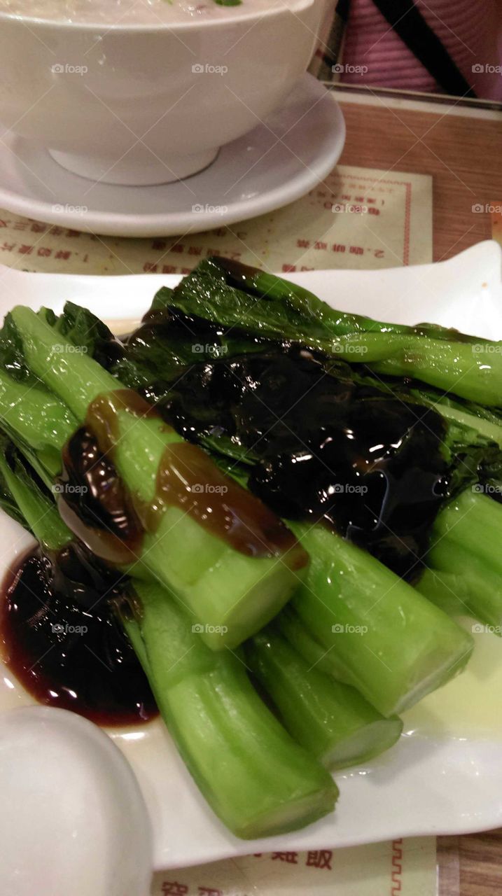 Stir fried Chinese broccoli with oysters sauce.