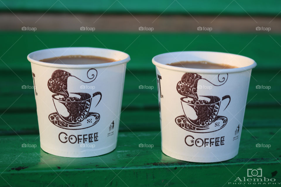 A pairs of coffee cup