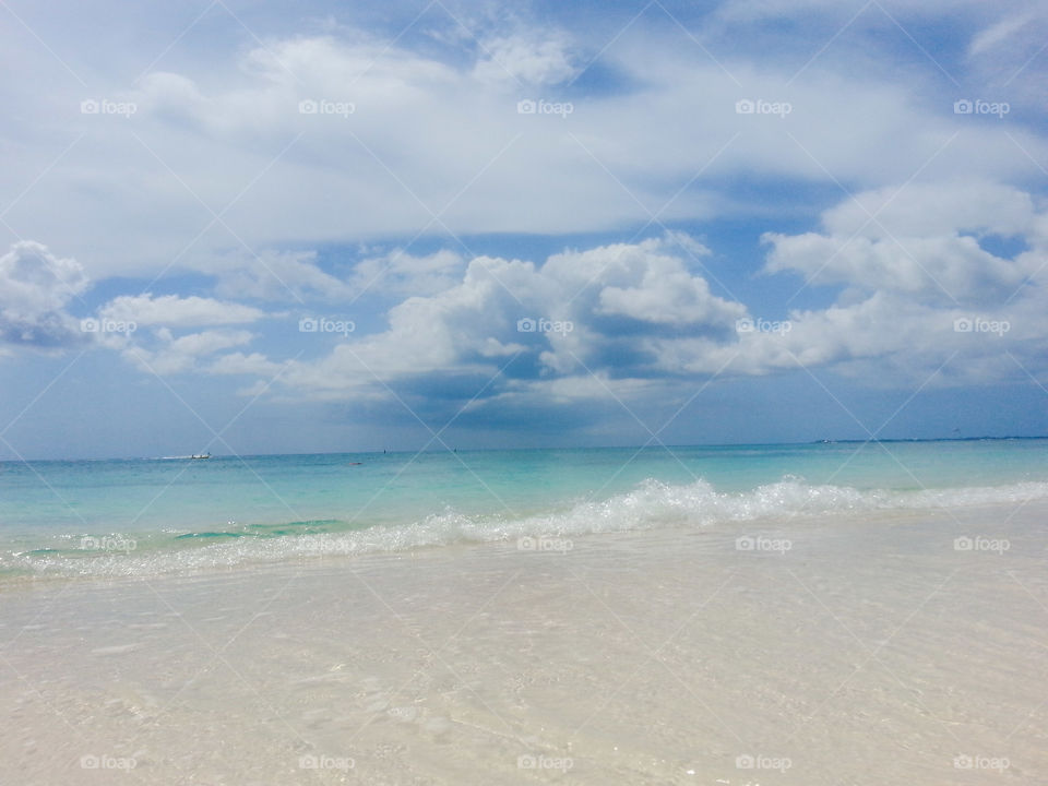 Cool blue greens of Seven Mile beach
