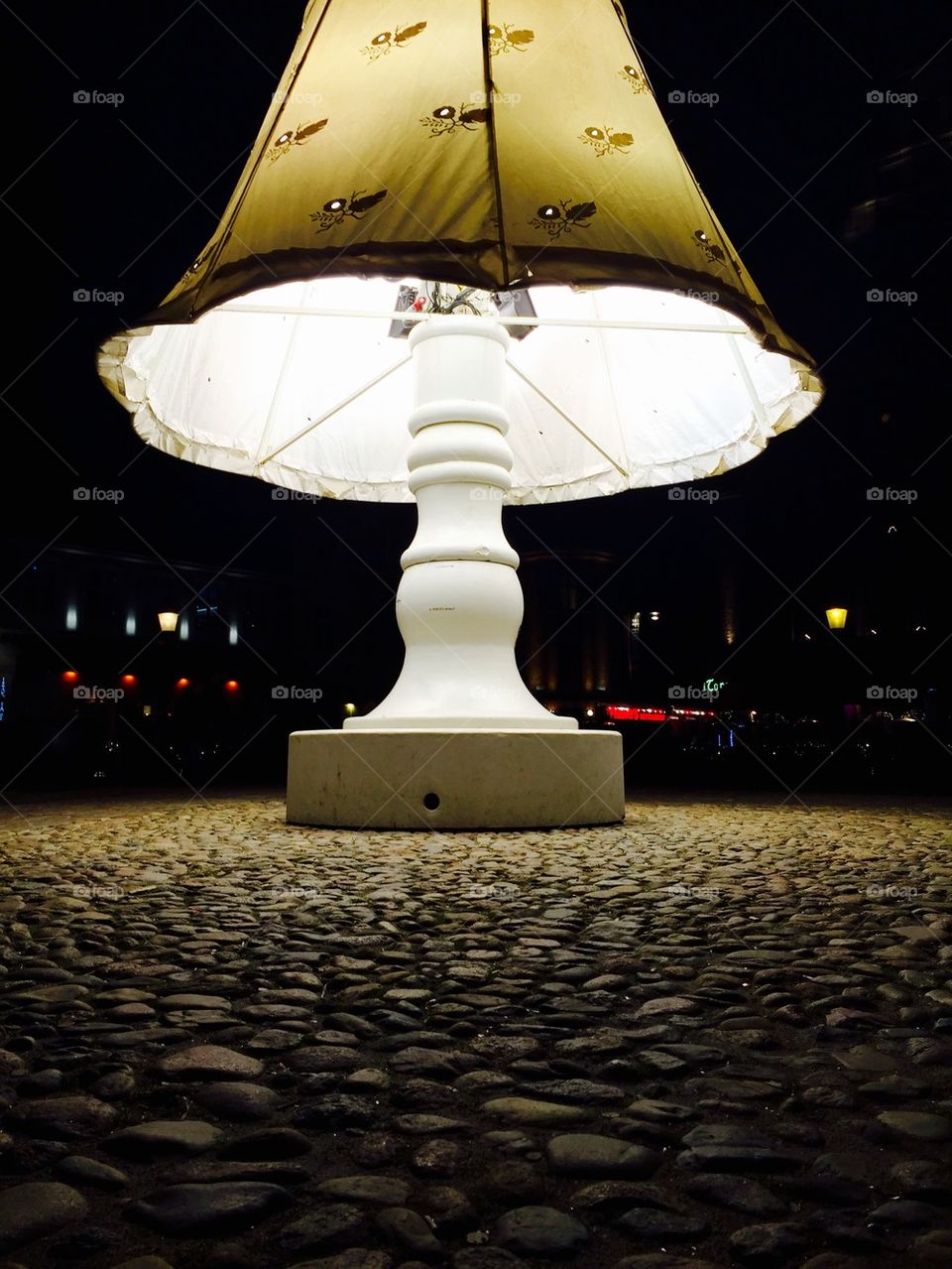 Lamp in a square
