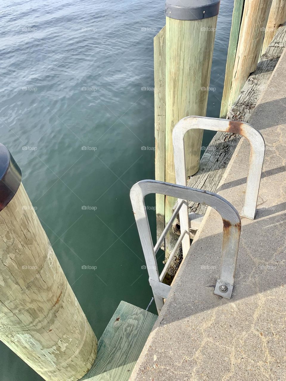 Ladder to the harbor 