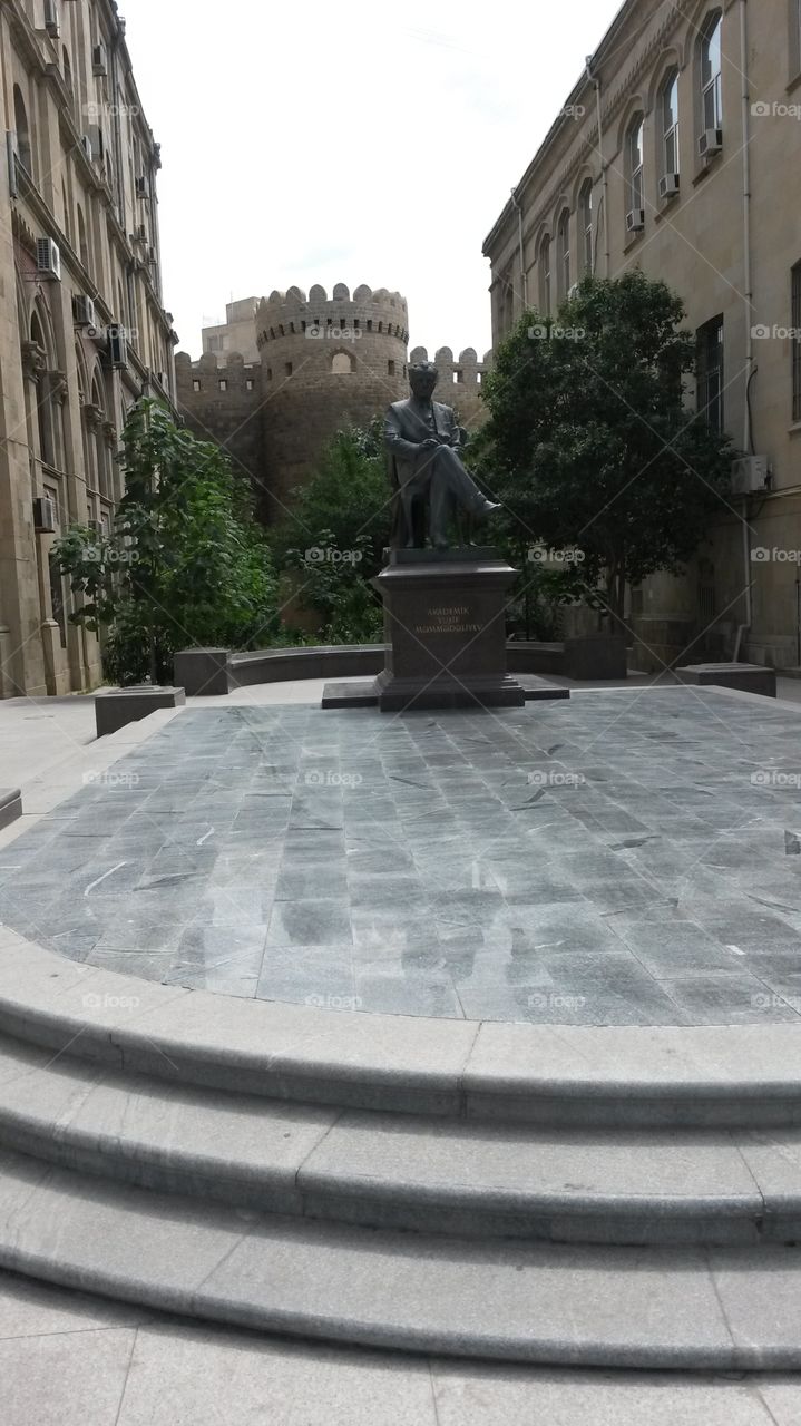 Yusif Mammadaliyev's monument