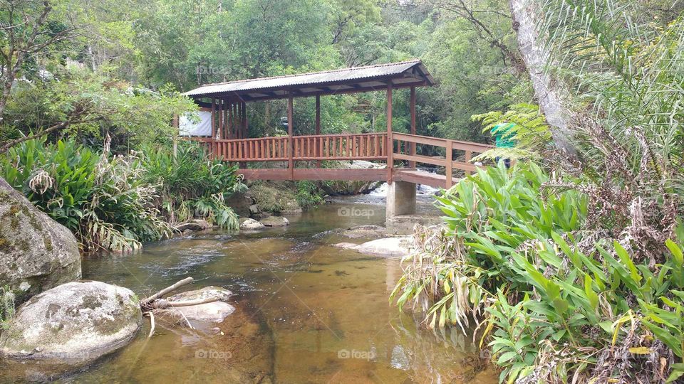 Passarela coberta em São Bonifácio, SC