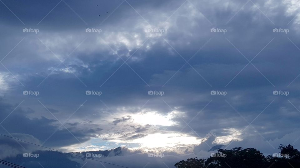 always carrying not just the blue, but the beauty also, when just looked up above to the sky.