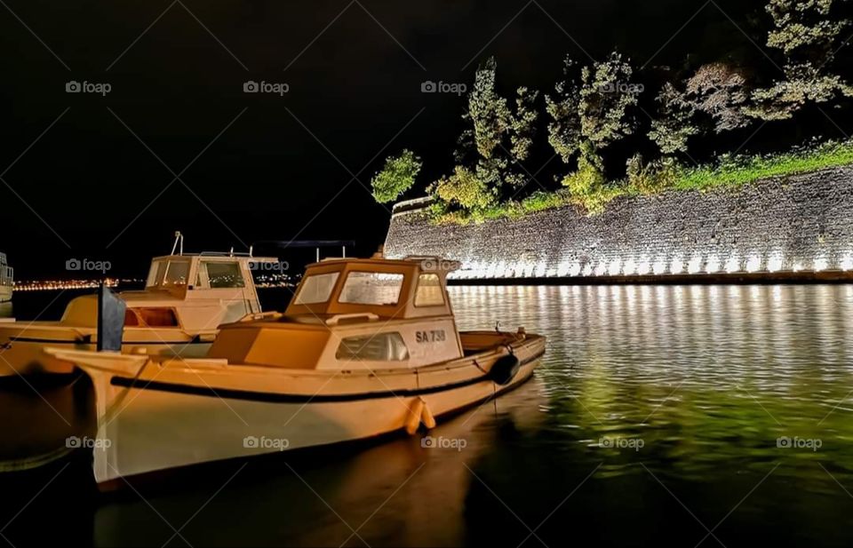 Zadar Falkuša window Night