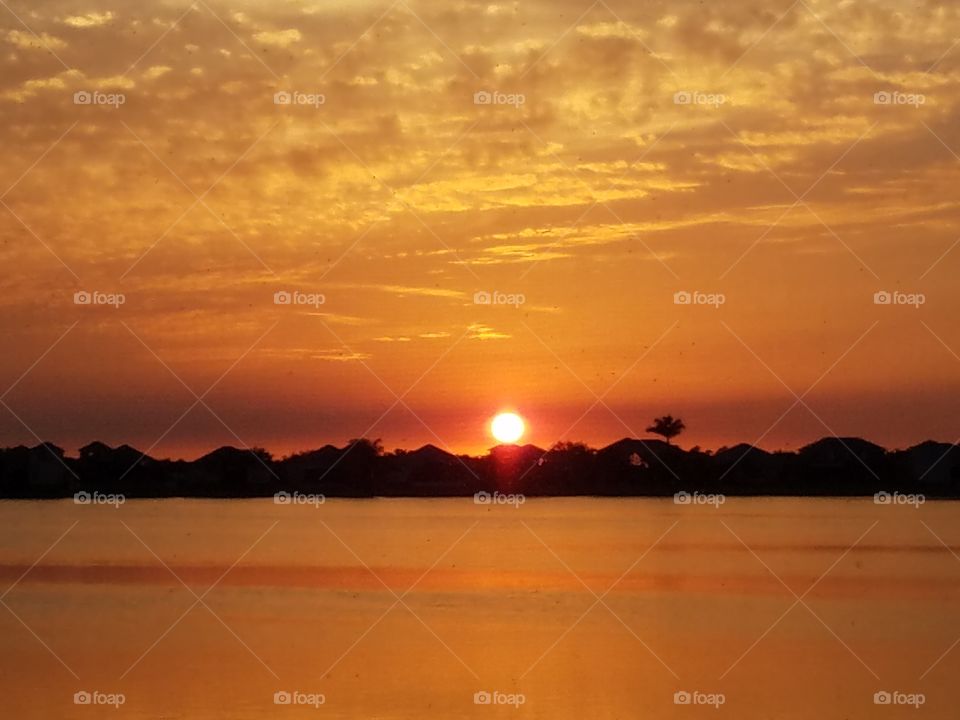 Sunsets make me smile