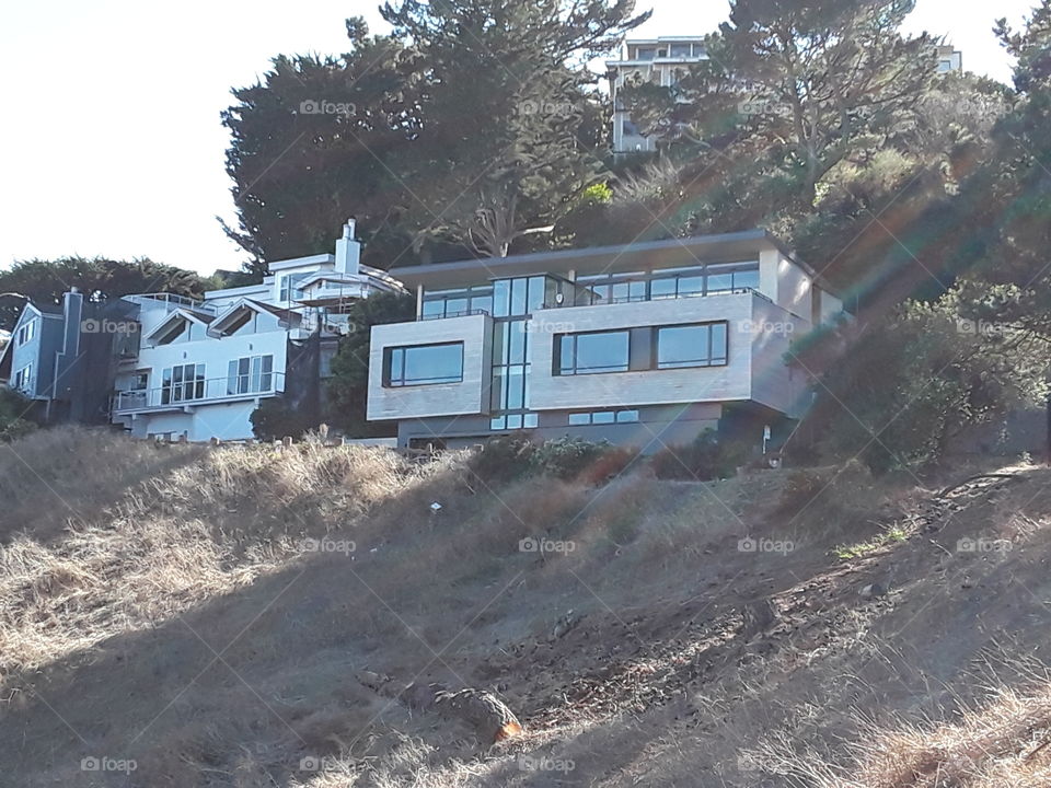 San Francisco California modern homes beautiful views.