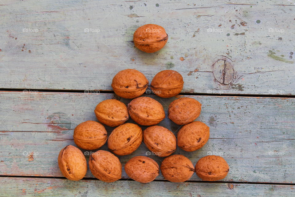 Masonic pyramid from Walnut