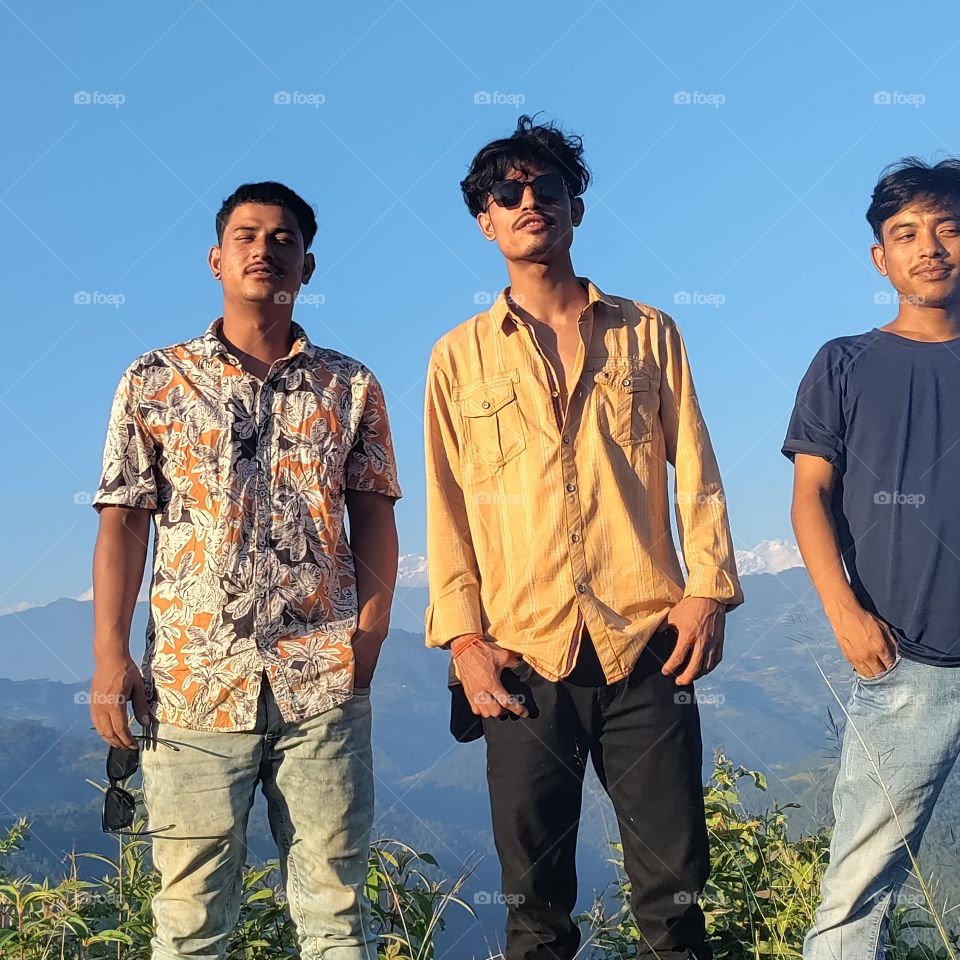 rate us guys @meashishshrestha♥️😍♥️mobilephotography ♥️ tiktok:meashishrestha♥️😊 find me♥️