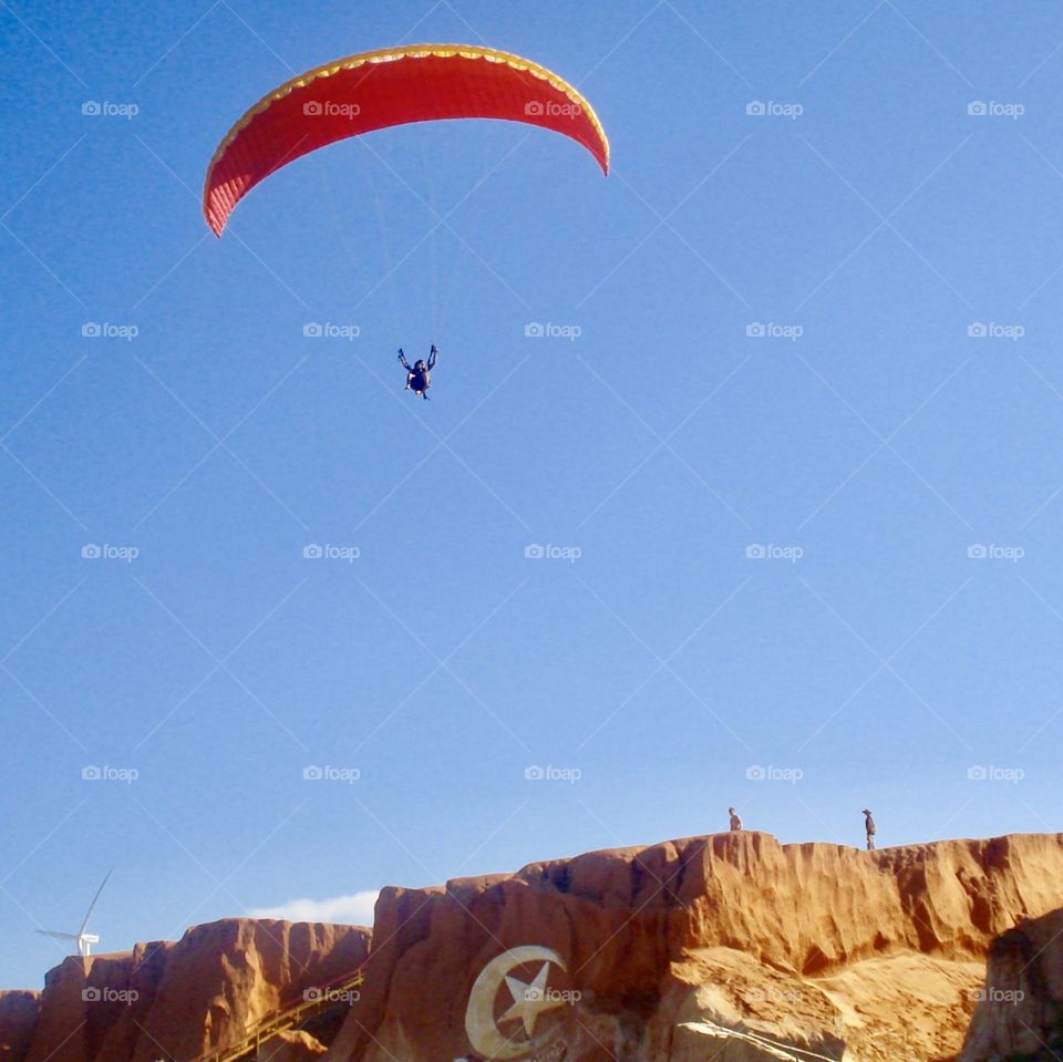 Paraglider on Canoa Quebrada Beach 