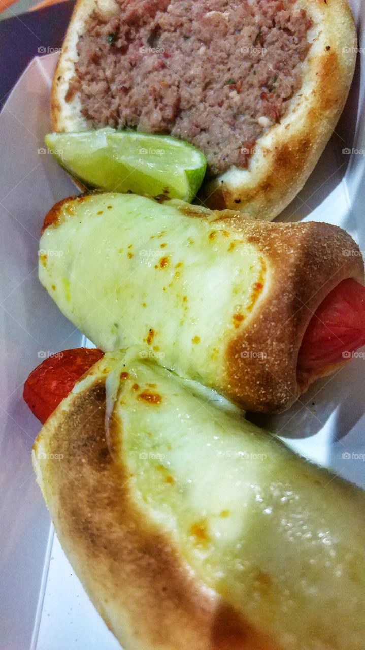 cachorro quente esfiha