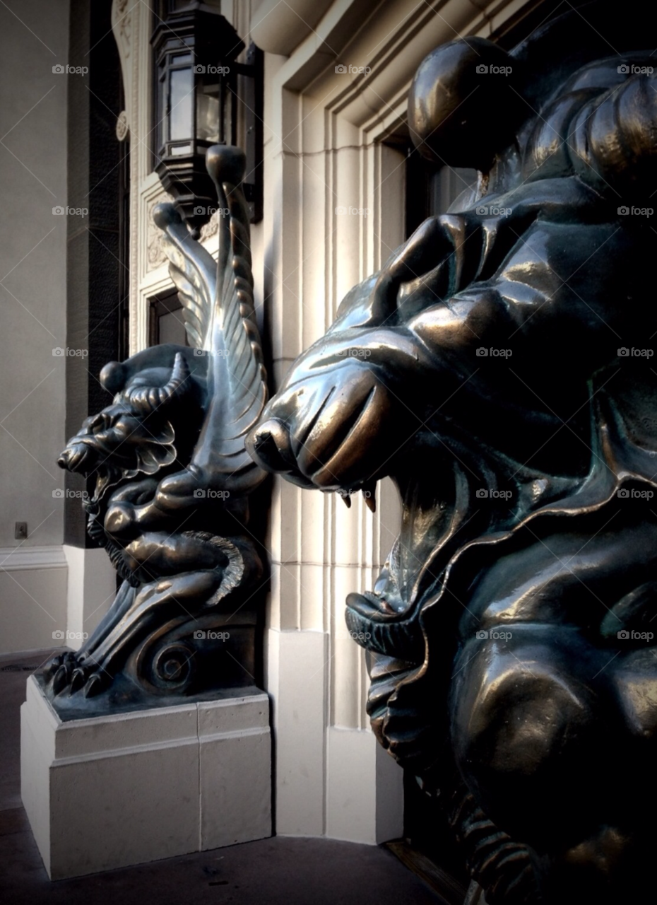 las vegas black architecture doorway by stevehardley7