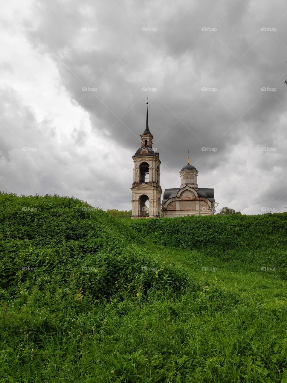 Between heaven and Earth