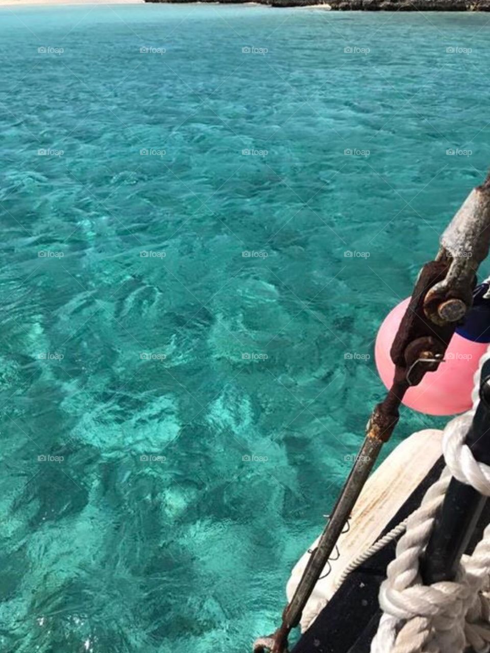 Sailing in the Bahamas 