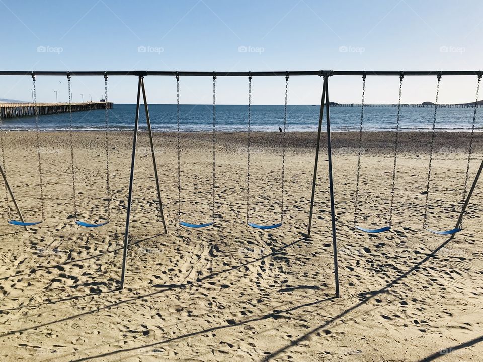 Beach swings 