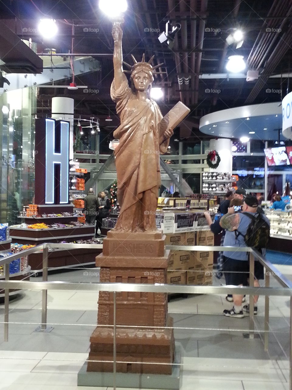 Pure Chocolate Statue of Liberty Las.