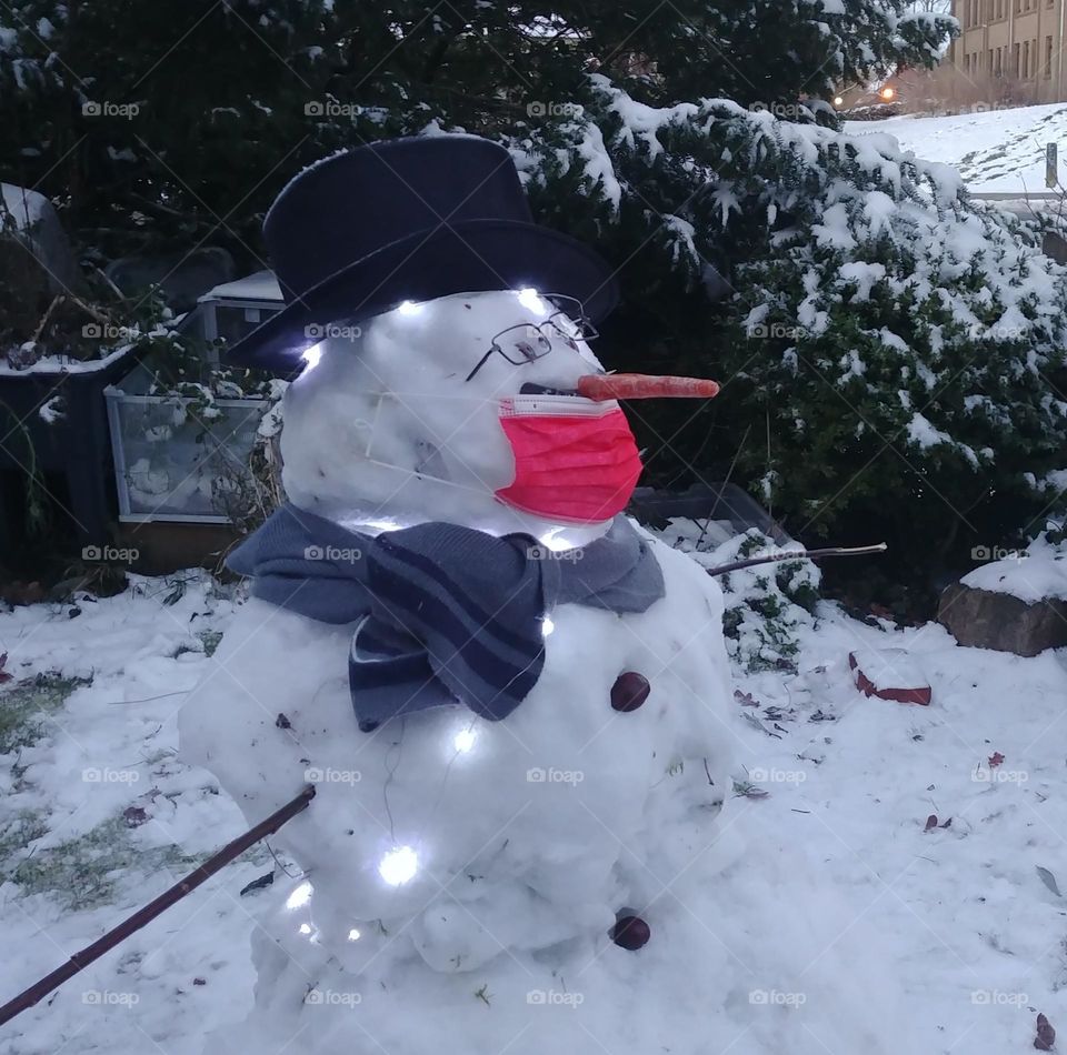 chnee Schneemann weiß kalt mundschutz