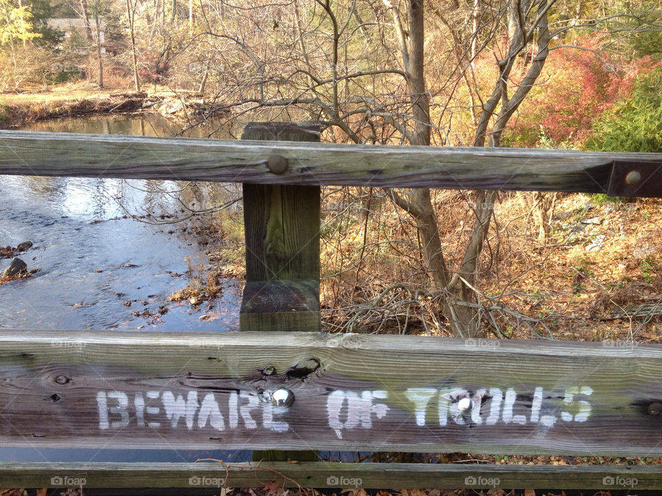 funny bridge stream trolls by photobydanielle