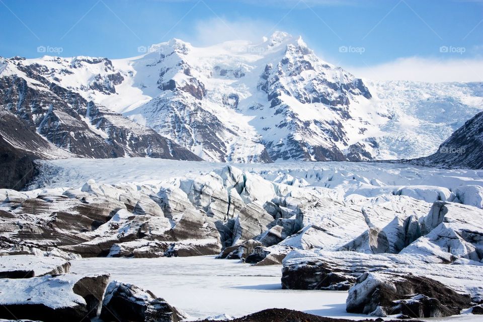 Svinafellsjokull glacier