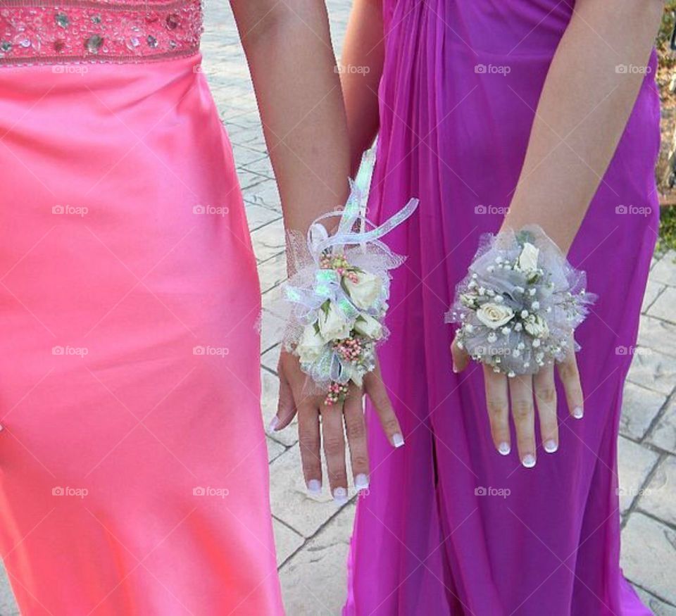 Arm corsages 