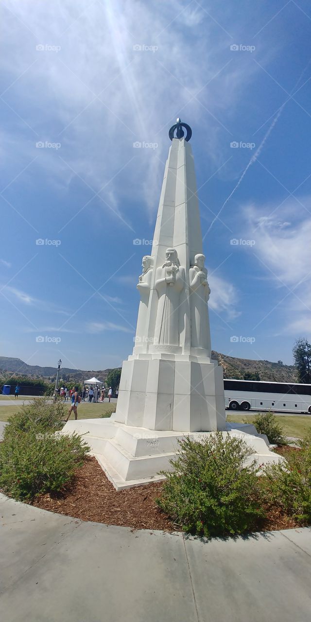 obelisco griffith observatorio