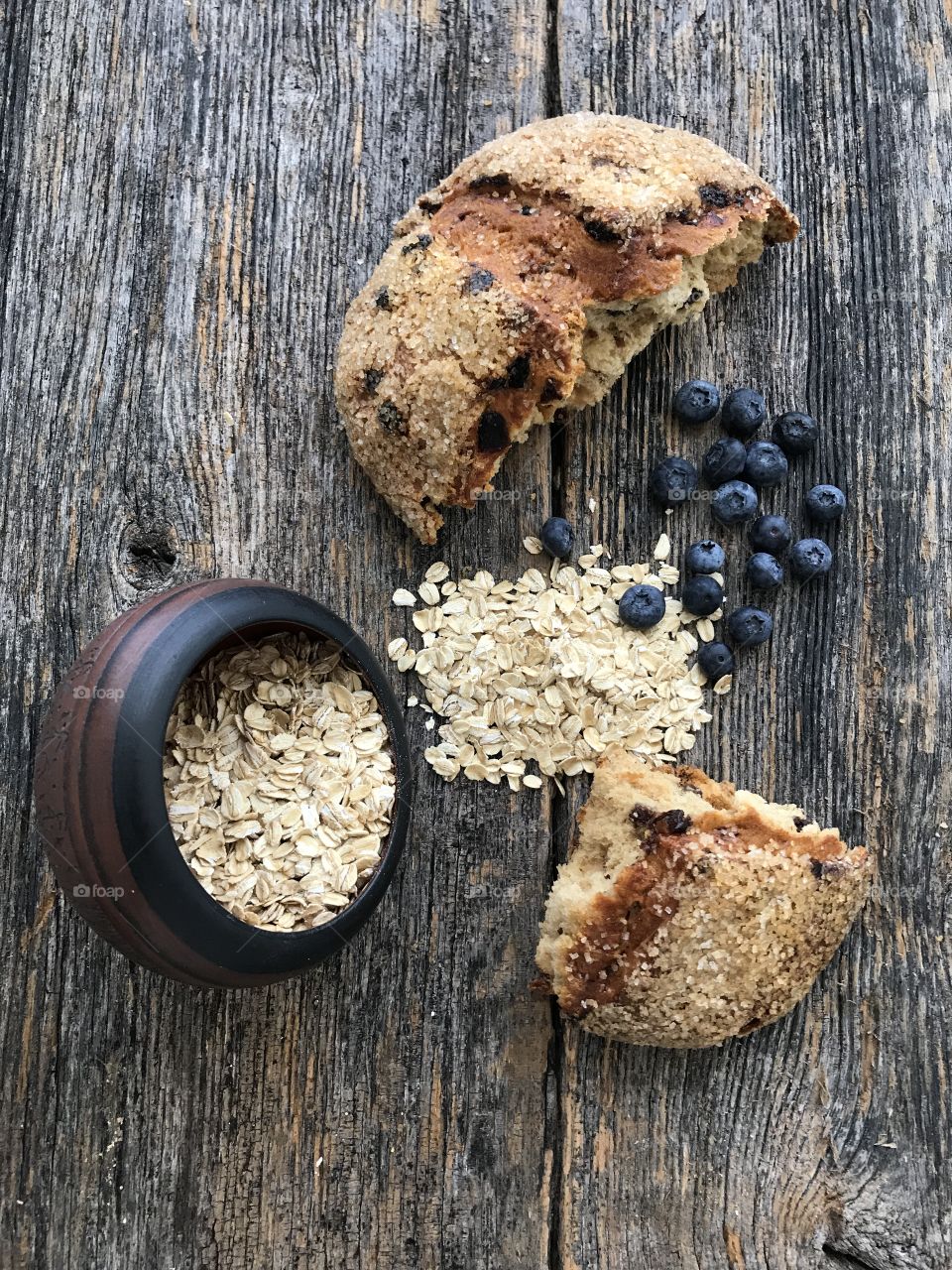 Freshly baked Irish soda bread cooling down on a wooden table!