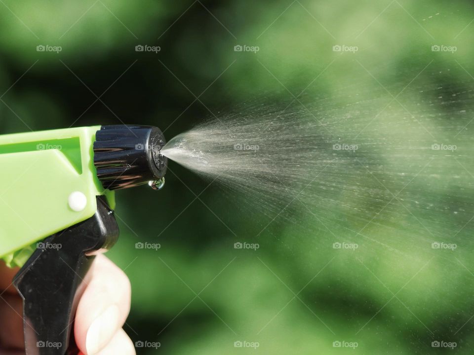 Water sprayer