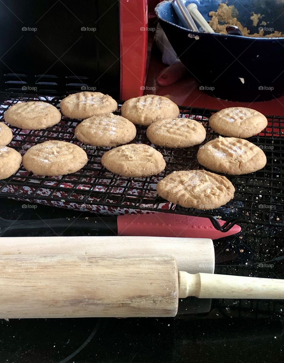 Baking Peanut Butter Cookies from Scratch 