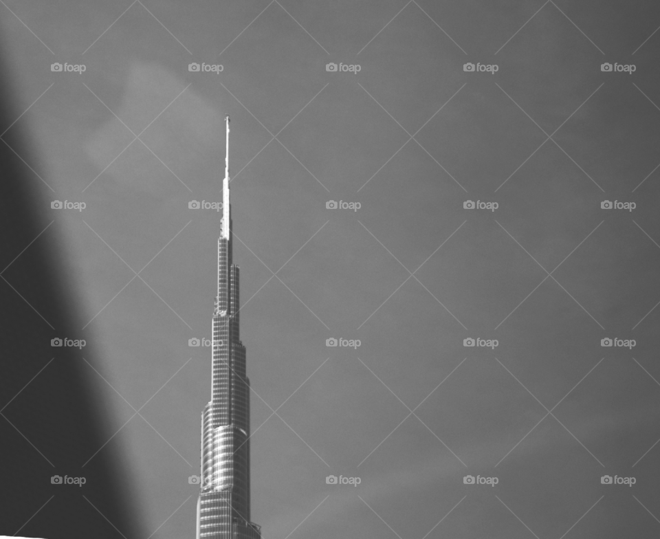 tallest building in the world - burj khalifa