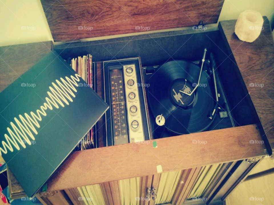 Vinyl love. record player with albums
