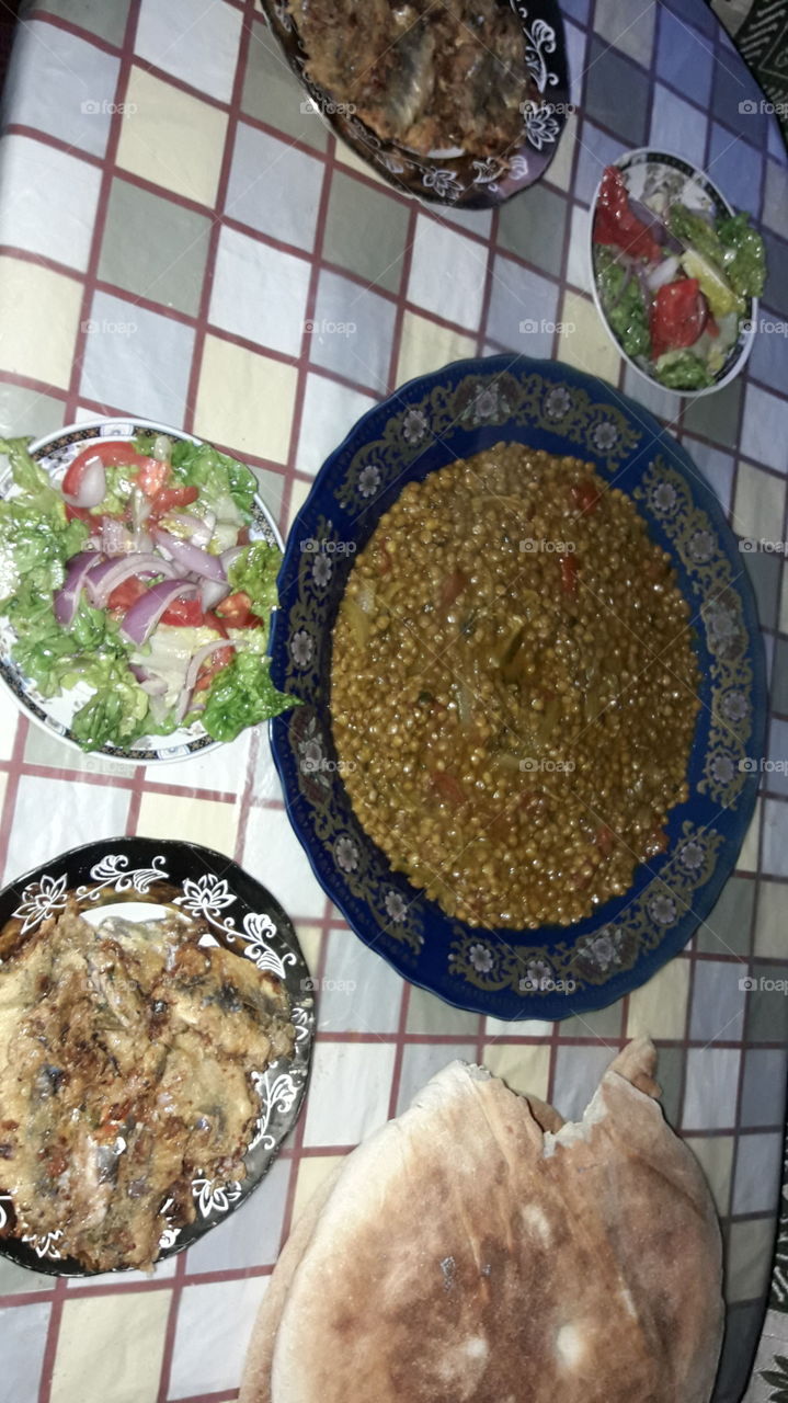 اكلة مغربية
لديدة😃😂😋😋😋