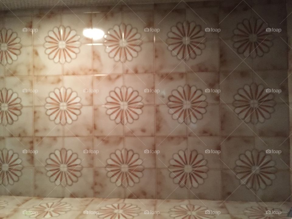 Barron tiles and pattern 