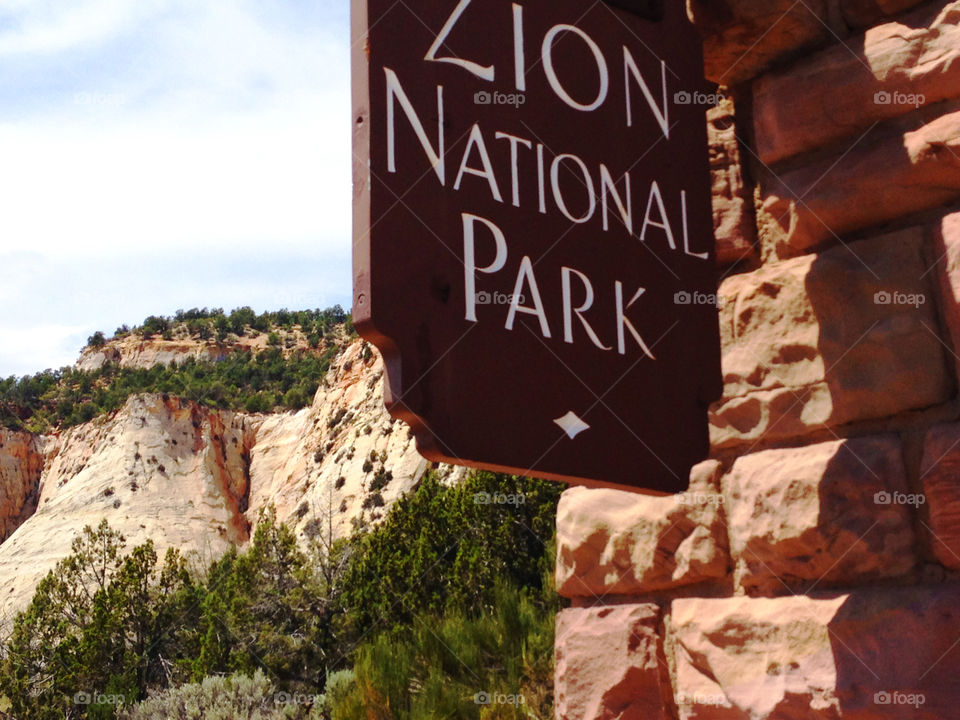 Wooden sign of the Zion National Park