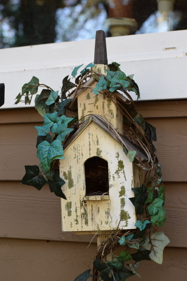 Church Birdhouse