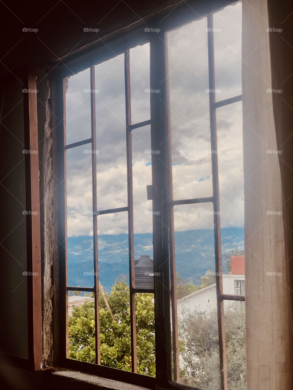 Clouds and mountains 