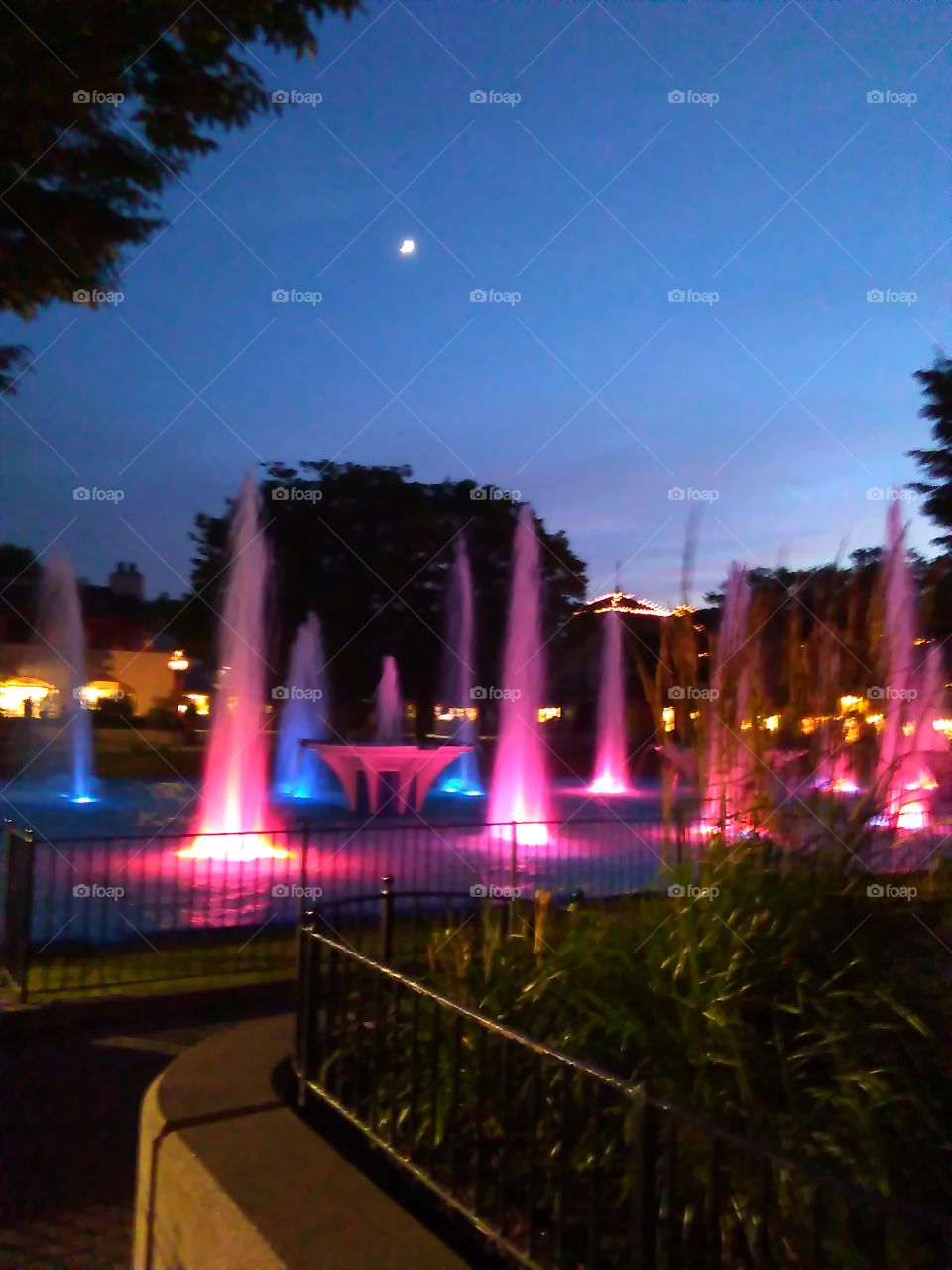 Colored fountain