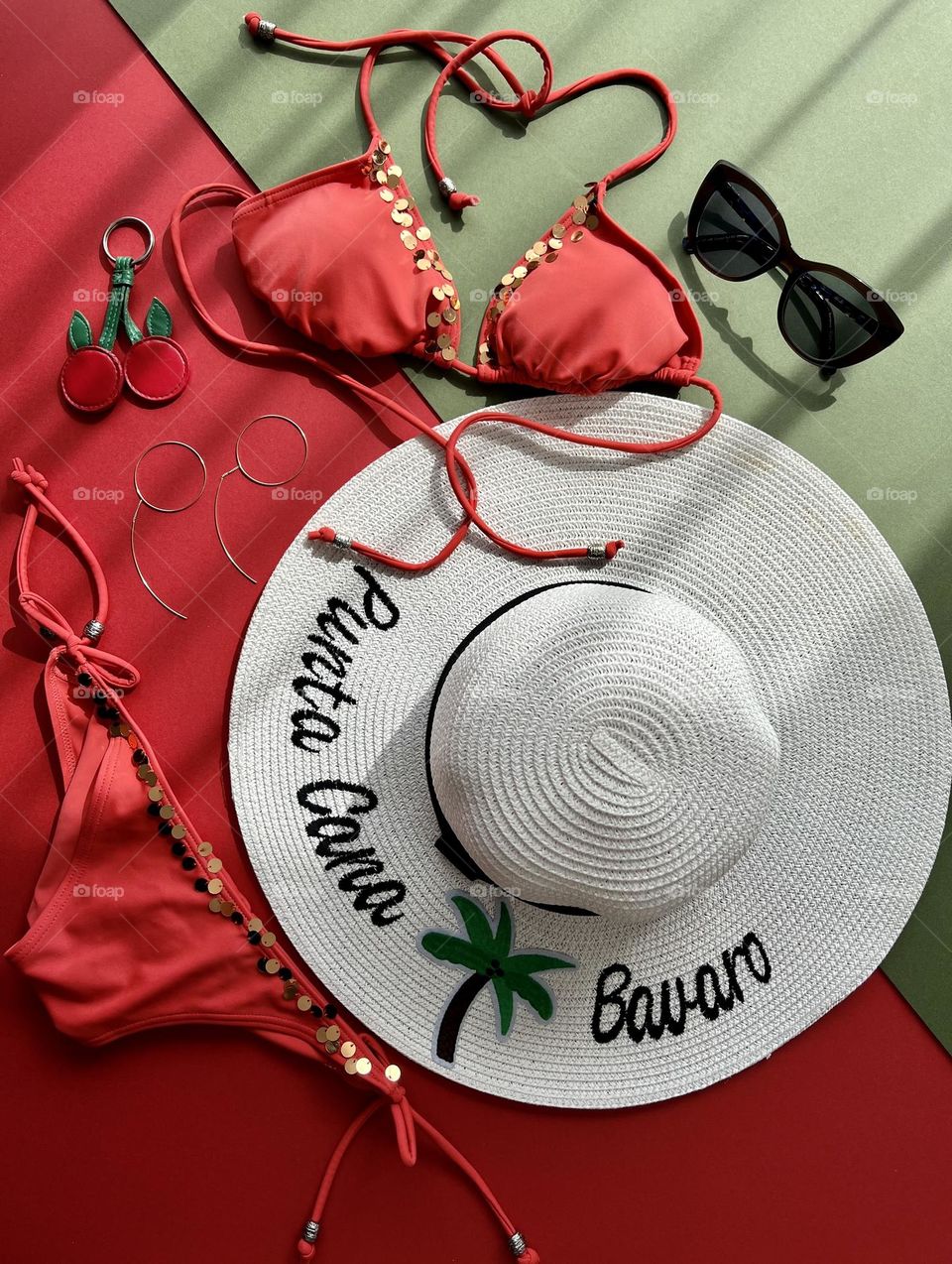 Holiday mood, travel to the Summer. Bikini, sunglasses and hat- my perfect outfit for November vacation.