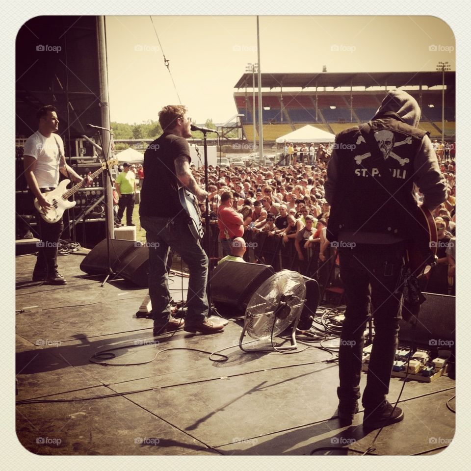 The Gaslight Anthem playing in Syracuse, NY. 