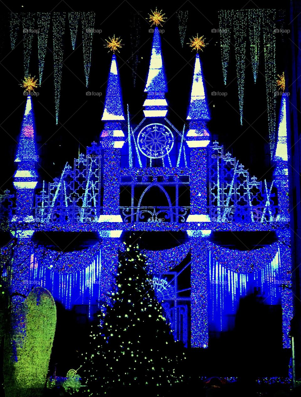 SAKS 5th Avenue Christmas light show displayed on building. Rockefeller Center, New York City 