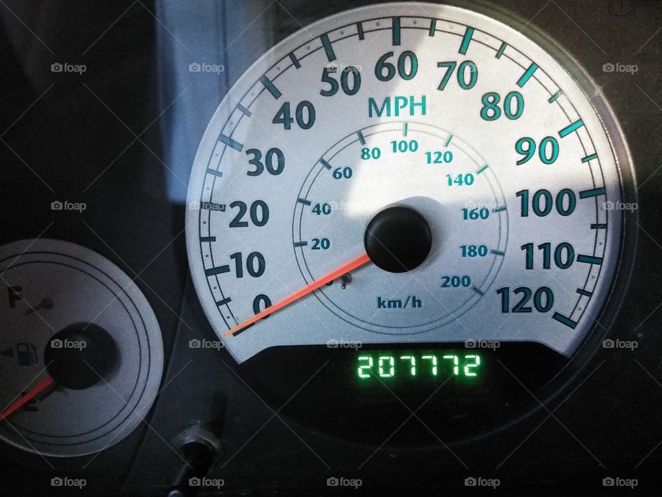 speedometer speed miles milage care dash