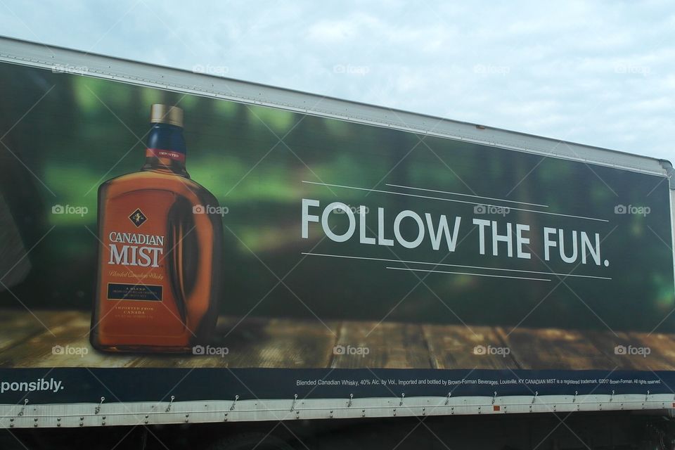 Canadian Mist follow the Fun