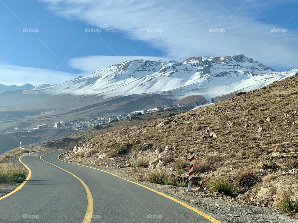 Road with a view of the mountain ranges