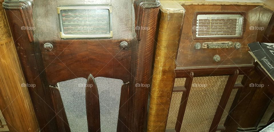 antique floor model radios