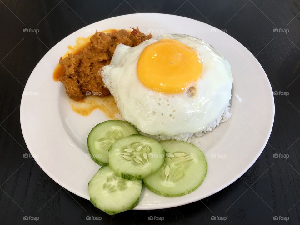 Curry roast pork rice 