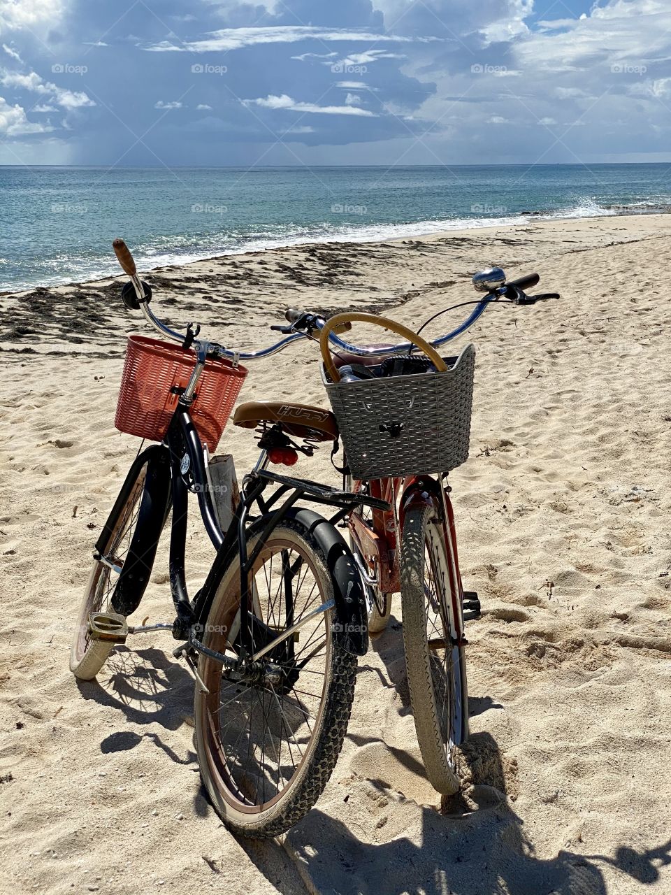 Playa,bicicletas,arena,mar